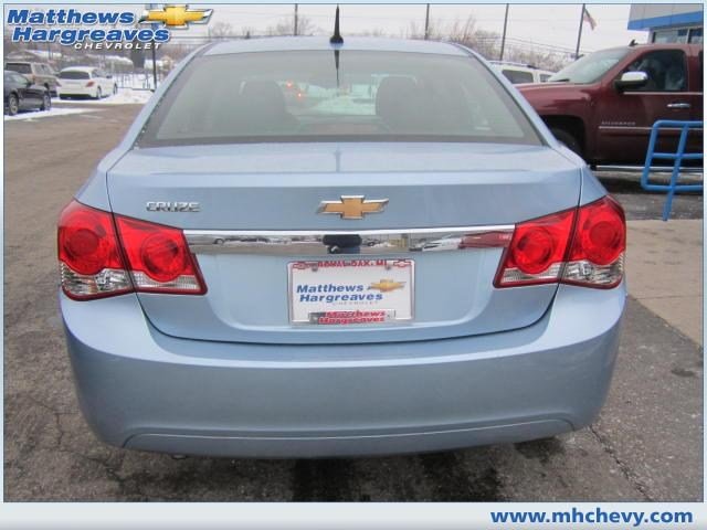 Chevrolet Cruze 2012 photo 3