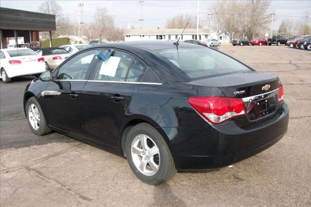 Chevrolet Cruze 2012 photo 2