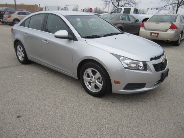 Chevrolet Cruze 2dr Cpe Auto GT Unspecified