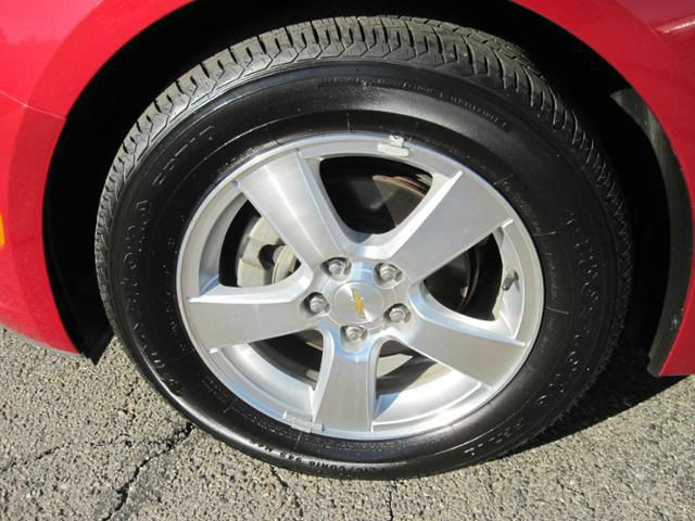 Chevrolet Cruze 2012 photo 2