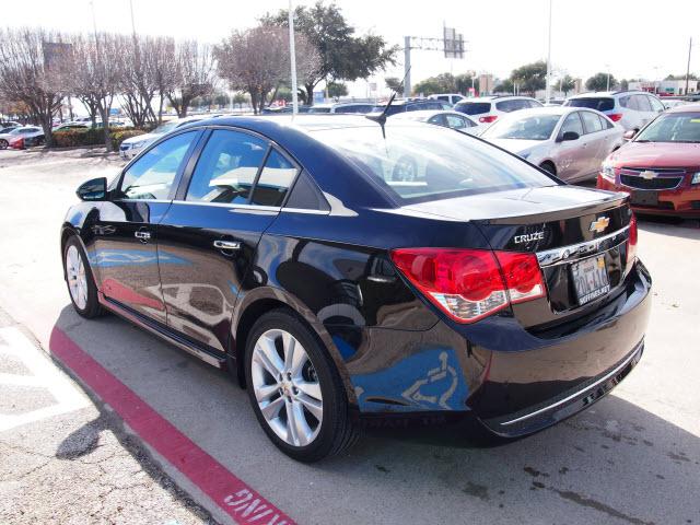 Chevrolet Cruze 2012 photo 3