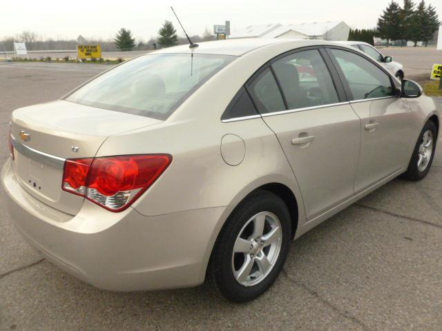 Chevrolet Cruze 2012 photo 3