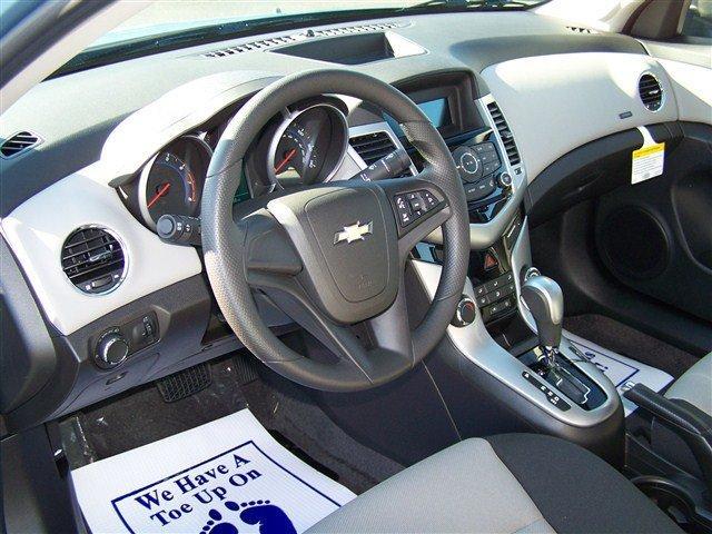 Chevrolet Cruze 2012 photo 4