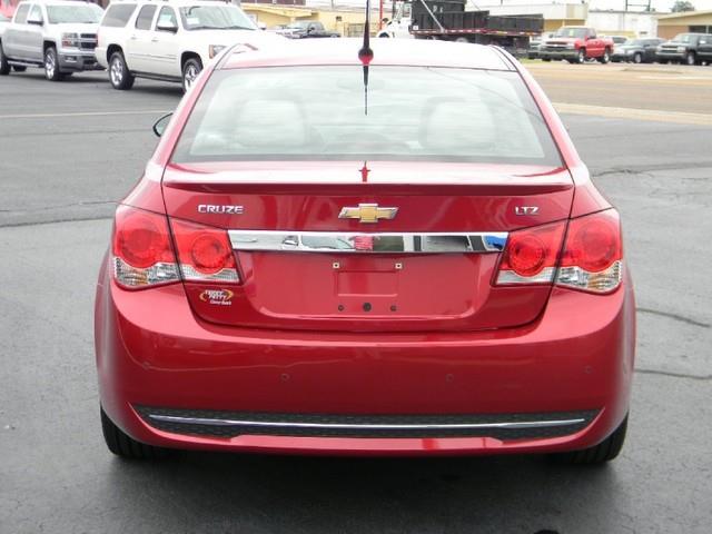 Chevrolet Cruze 2012 photo 3