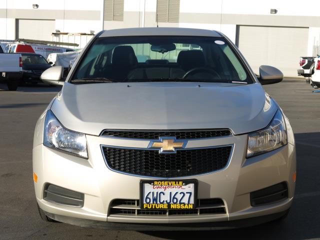 Chevrolet Cruze 2012 photo 2