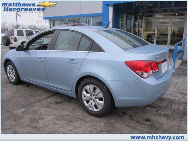 Chevrolet Cruze 2012 photo 2
