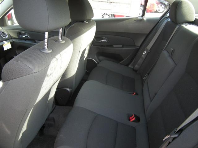 Chevrolet Cruze 2012 photo 2