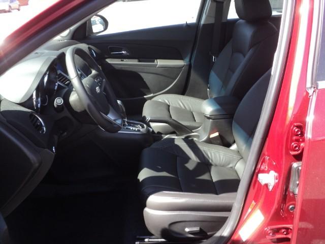 Chevrolet Cruze 2012 photo 3