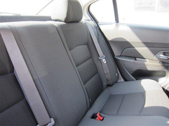 Chevrolet Cruze Z71, 4X4, LS, XCAB Sedan