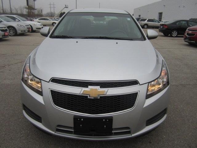 Chevrolet Cruze 2012 photo 3