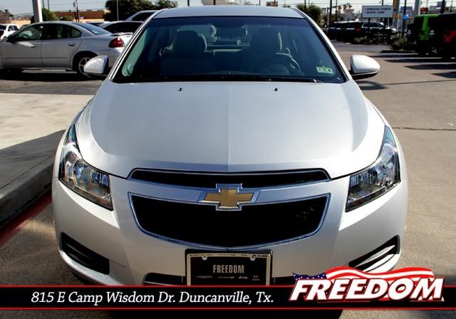 Chevrolet Cruze 2012 photo 2