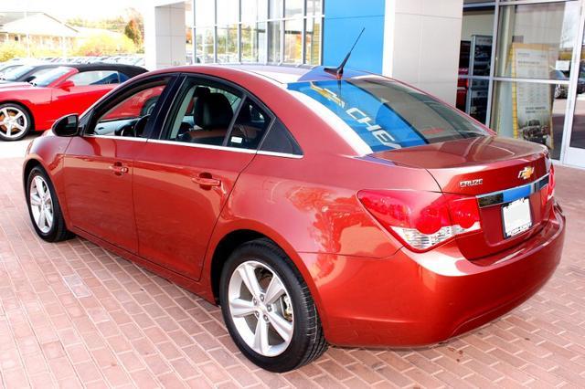 Chevrolet Cruze 2012 photo 3