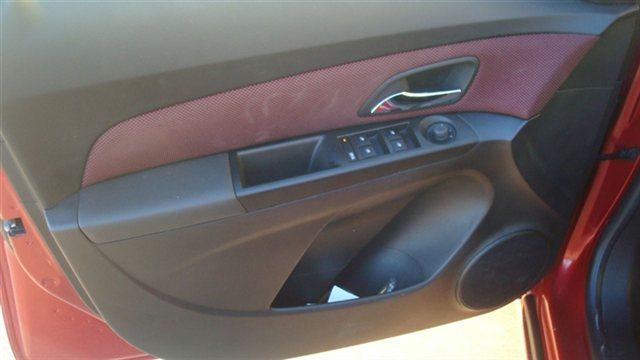 Chevrolet Cruze 2012 photo 4
