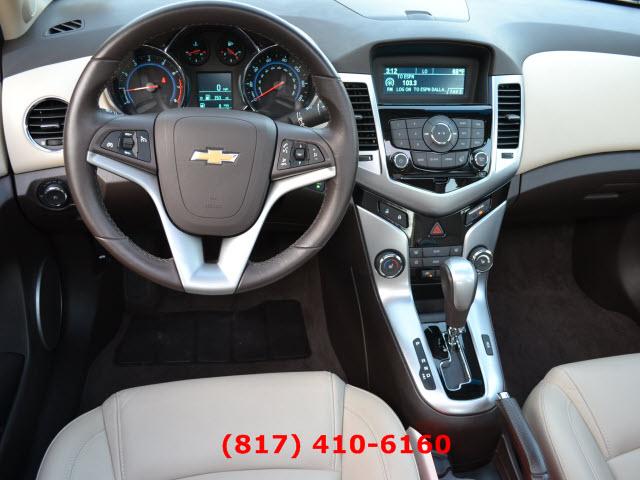 Chevrolet Cruze 2012 photo 3