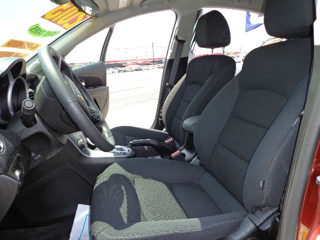 Chevrolet Cruze 2013 photo 2