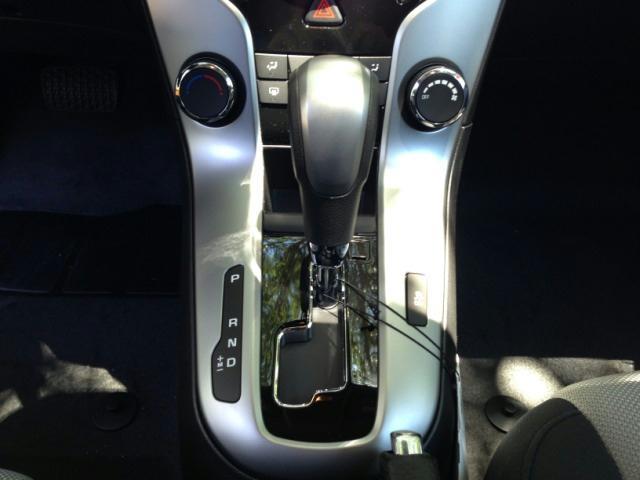 Chevrolet Cruze 2013 photo 9