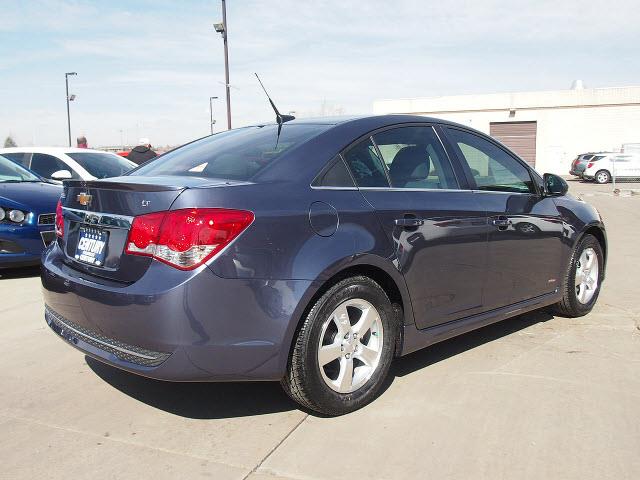 Chevrolet Cruze 2013 photo 2