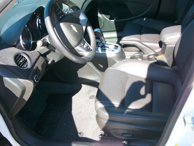 Chevrolet Cruze 2013 photo 2