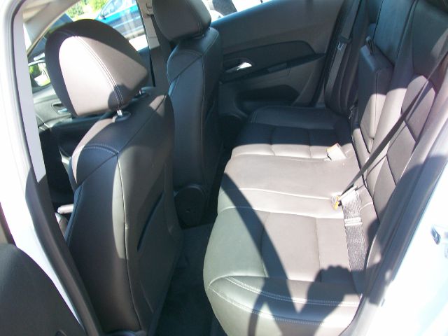Chevrolet Cruze 2013 photo 3