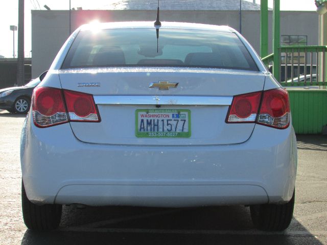 Chevrolet Cruze 2013 photo 3