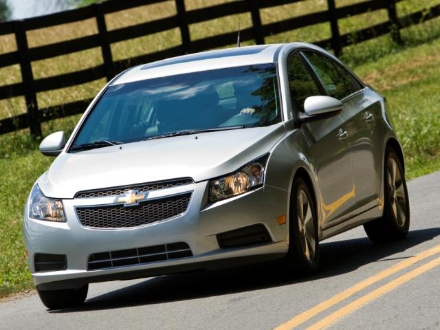 Chevrolet Cruze 4dr Sdn CVT LE Anniversary Edition FWD Sedan Sedan