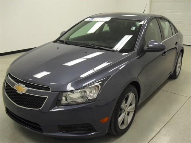 Chevrolet Cruze 2013 photo 2