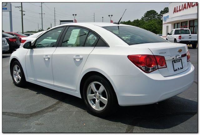 Chevrolet Cruze 2013 photo 2