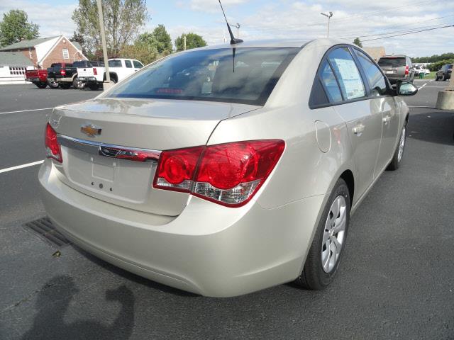 Chevrolet Cruze 2014 photo 2