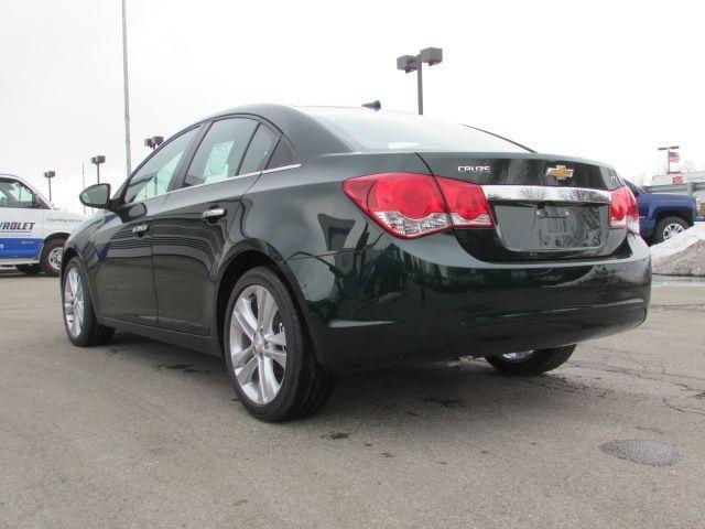 Chevrolet Cruze T6 - AWD -navi 7 Passenger Sedan