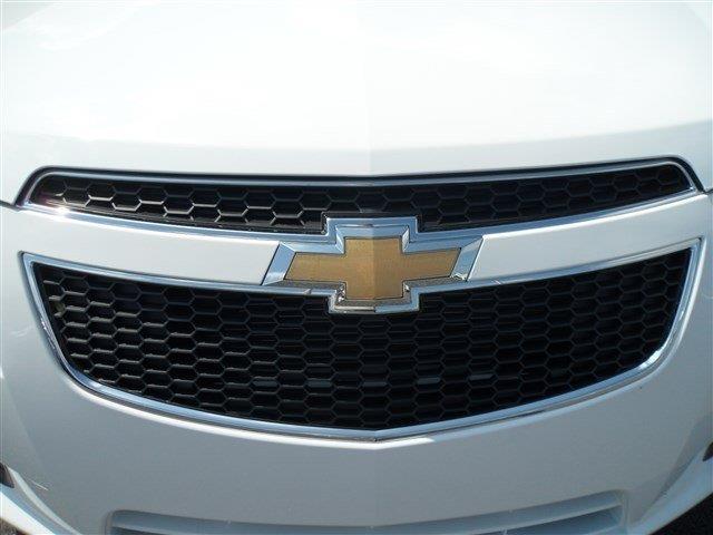 Chevrolet Cruze 2014 photo 3