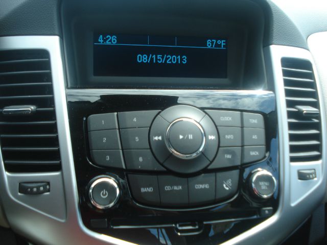 Chevrolet Cruze 2014 photo 3