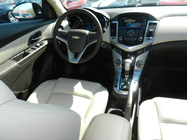 Chevrolet Cruze 2014 photo 2