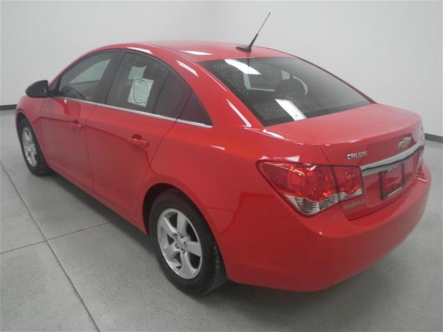 Chevrolet Cruze 2014 photo 3