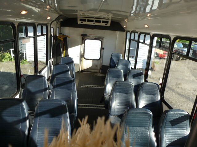 Chevrolet Cutaway 2007 photo 15