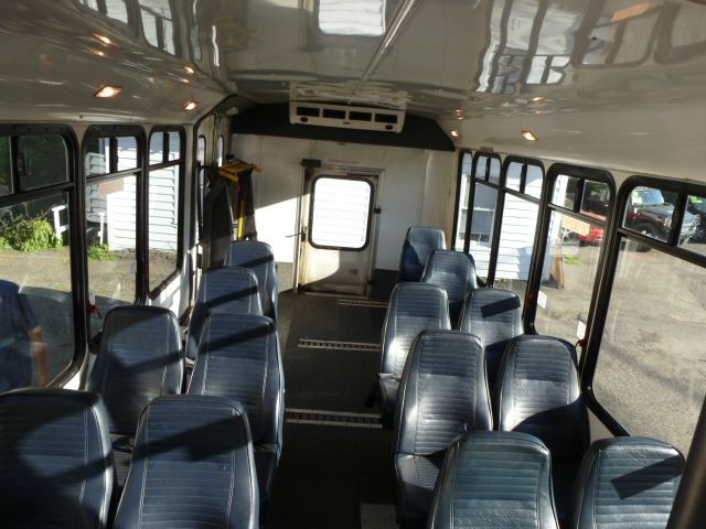 Chevrolet Cutaway 2007 photo 5