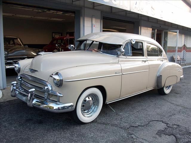 Chevrolet Deluxe Fleetline 1950 photo 3