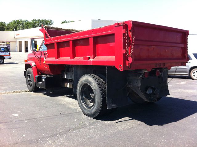 Chevrolet Dump Truck Unknown Unspecified
