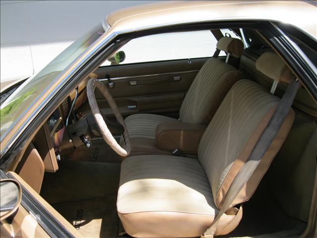 Chevrolet EL CAMINO 1985 photo 2