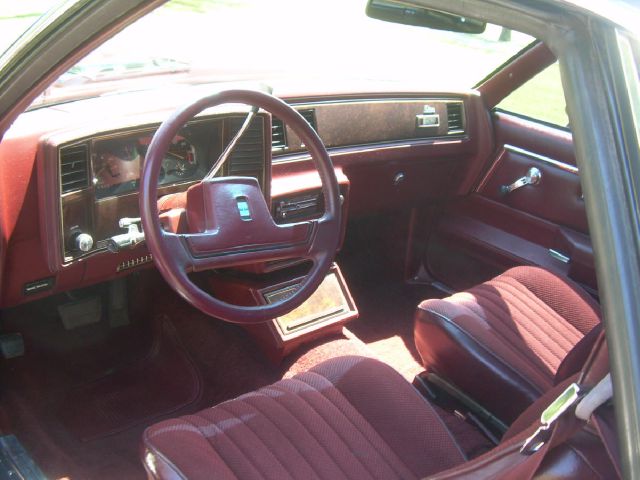 Chevrolet EL CAMINO 1984 photo 2