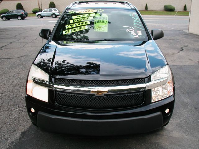Chevrolet Equinox 2005 photo 2