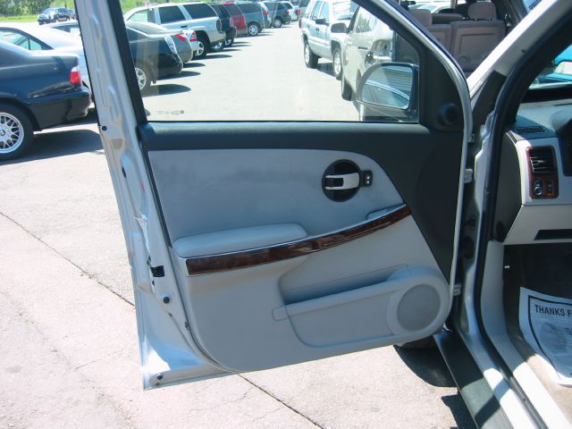 Chevrolet Equinox 2005 photo 14