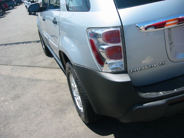 Chevrolet Equinox 2005 photo 28