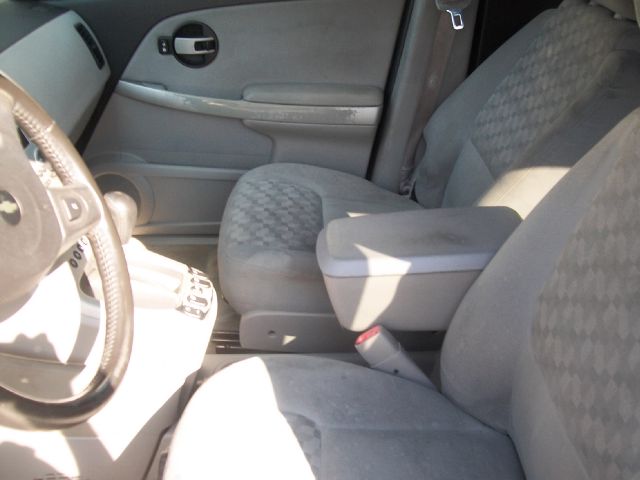 Chevrolet Equinox 2005 photo 2