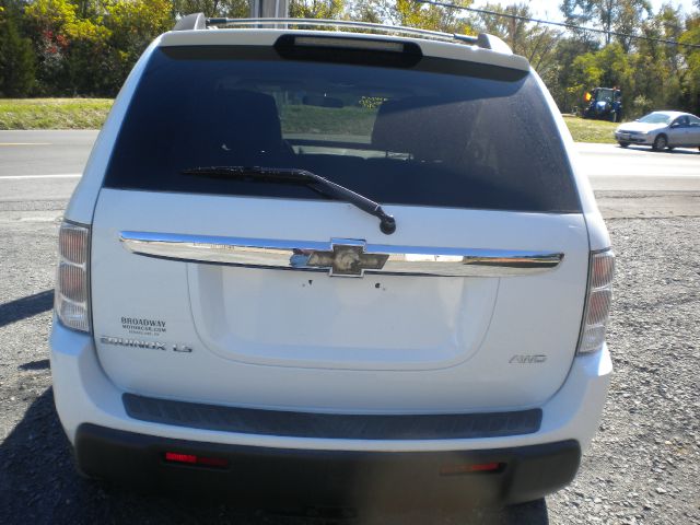Chevrolet Equinox 2005 photo 2