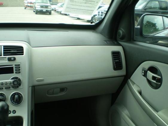 Chevrolet Equinox 2005 photo 2