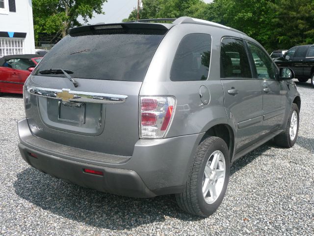 Chevrolet Equinox 2005 photo 26