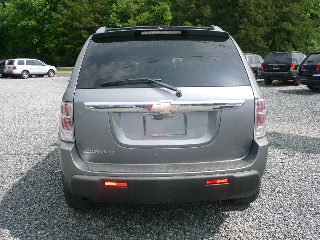Chevrolet Equinox 2005 photo 4