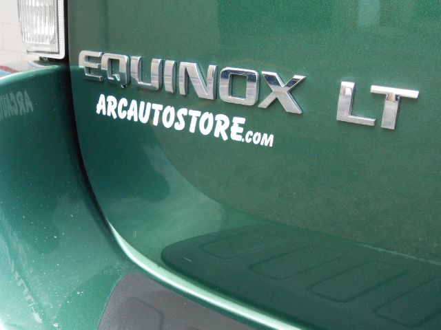 Chevrolet Equinox 2005 photo 2