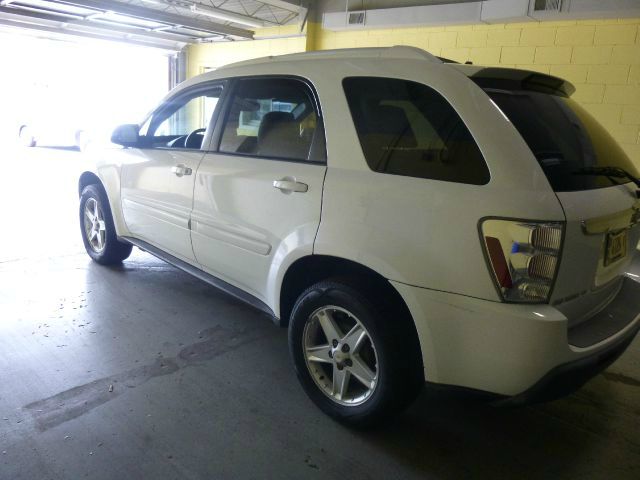 Chevrolet Equinox 2005 photo 18