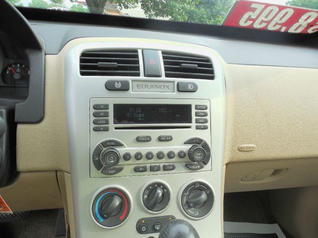 Chevrolet Equinox 2005 photo 4